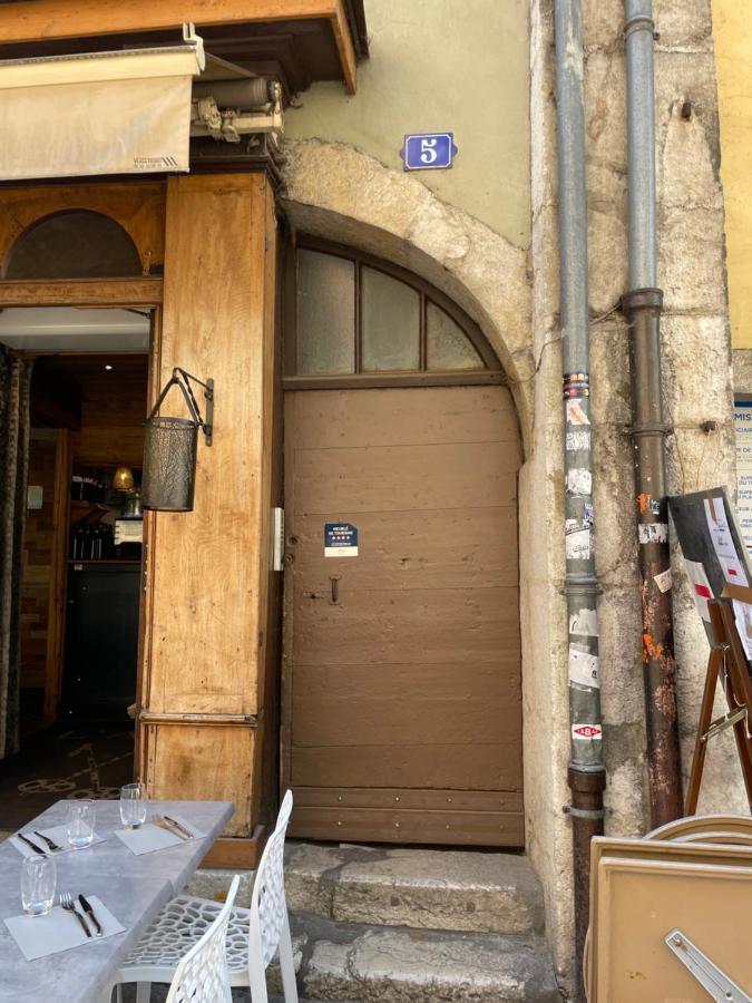 Annecy Duplex 80 m2 4ou 6 pers vieille ville proche Gare-Lac 4e étage Esterno foto